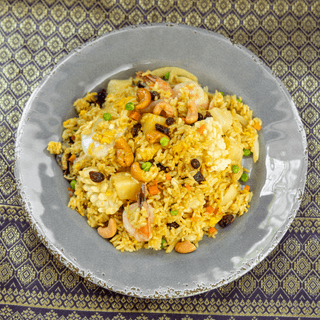 EN47 Pineapple Fried Rice