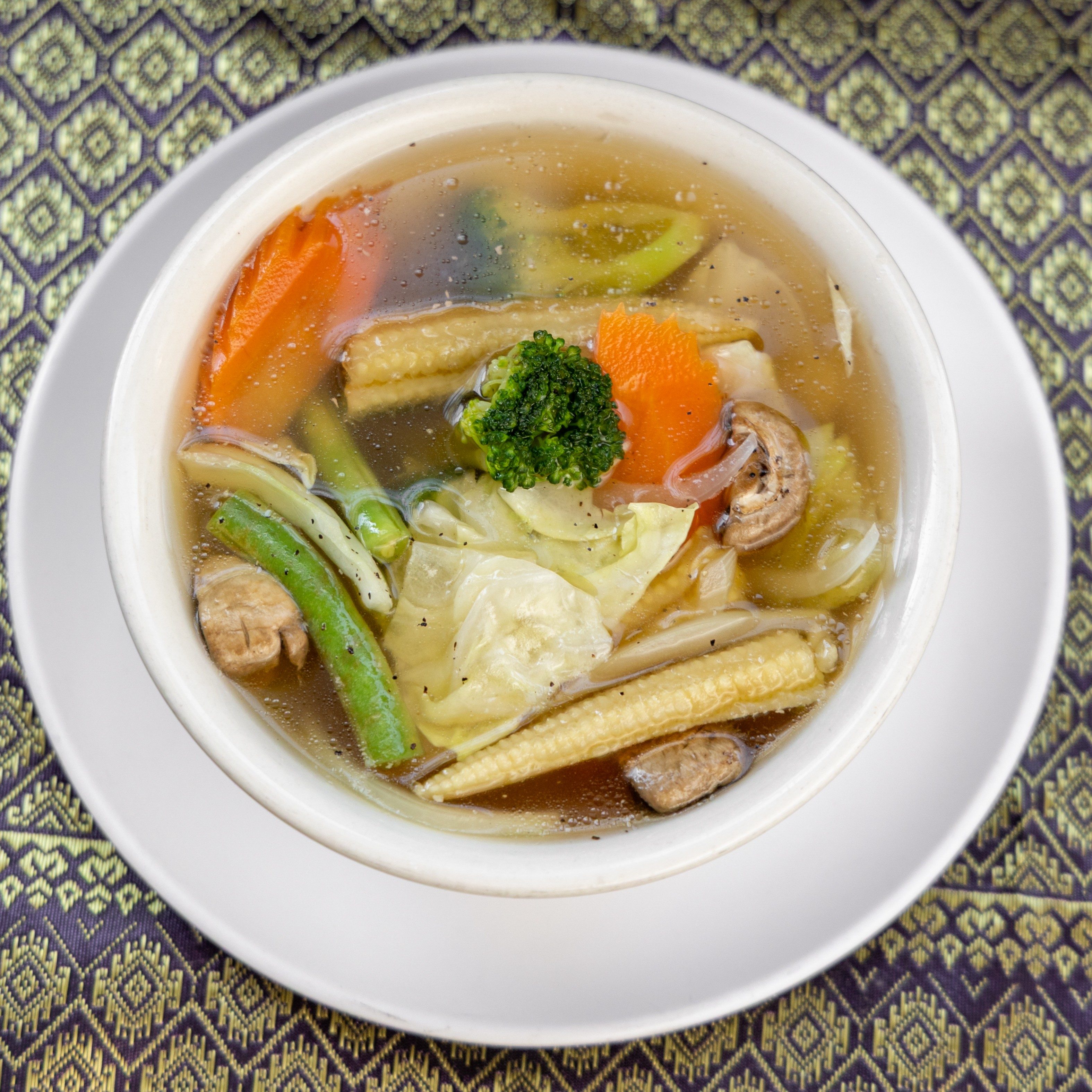 SO18 Mixed Vegetable Soup.